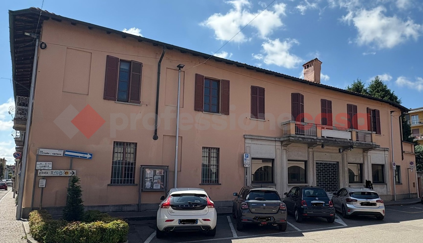 Negozio in affitto a Cerro Maggiore