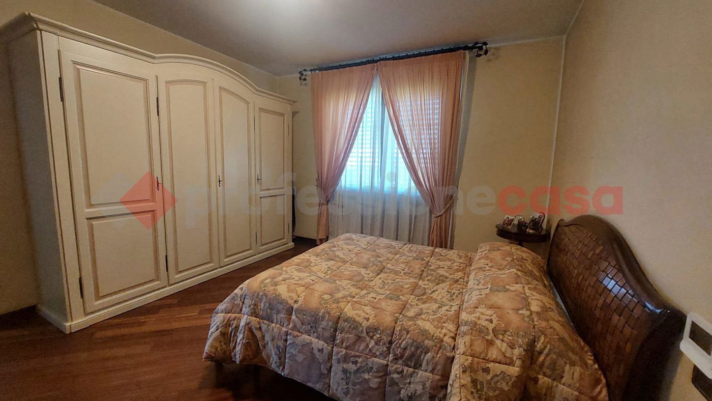 Villa con giardino a Canegrate