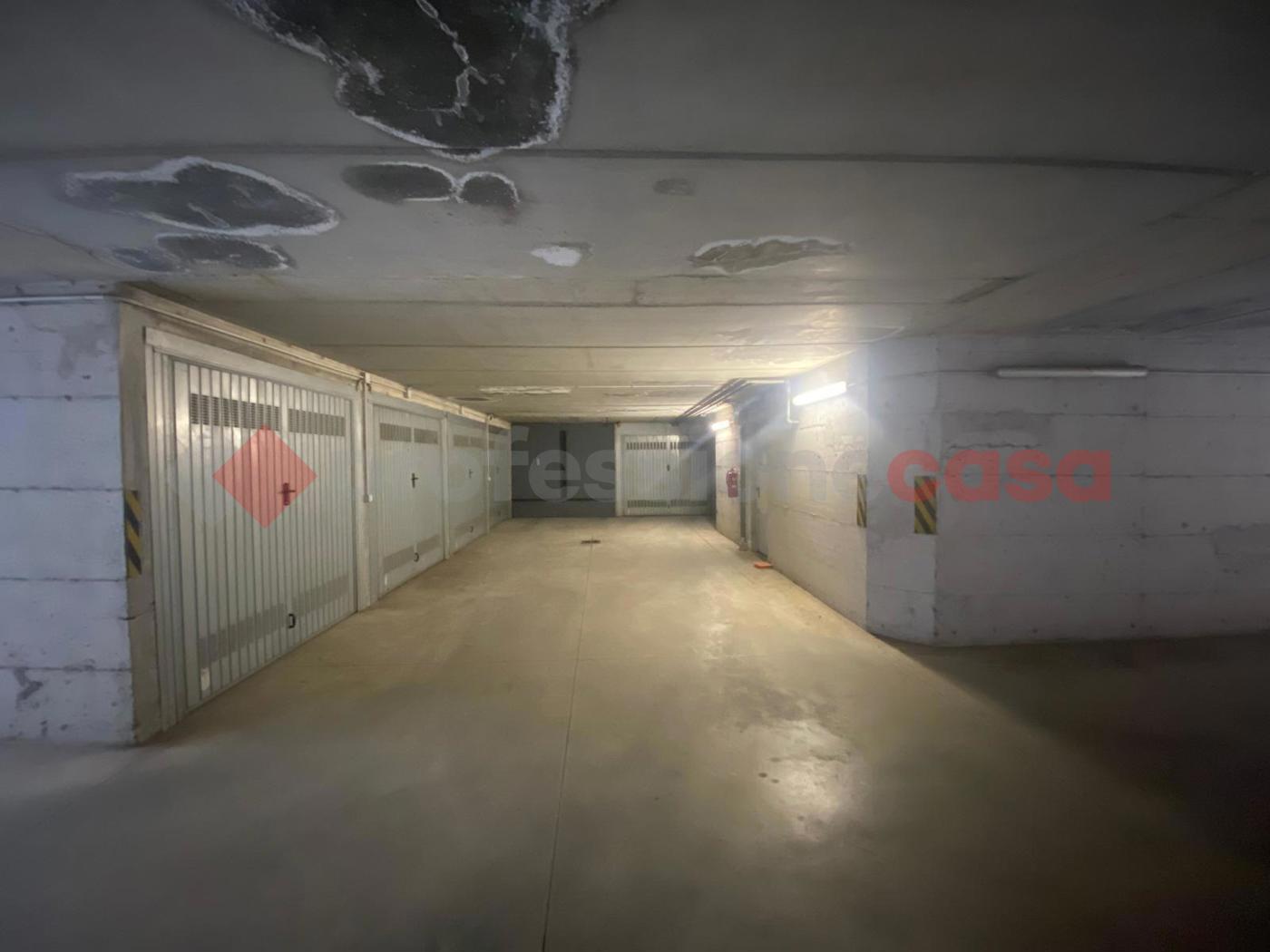 Box/Garage 14mq in vendita a San Vittore Olona