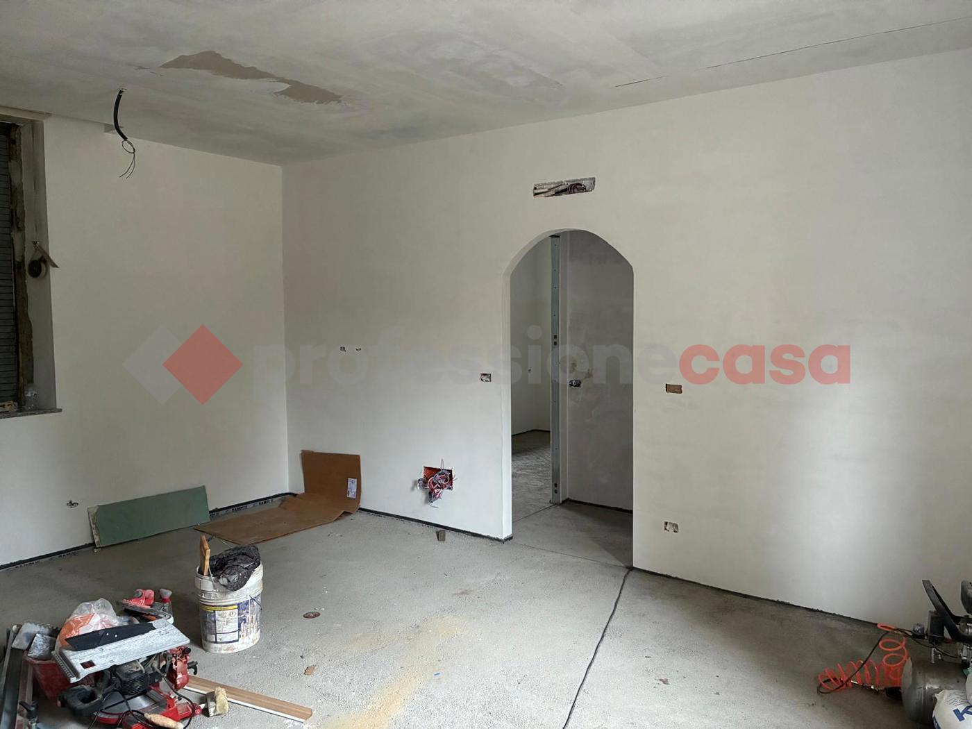 Trilocale con giardino a San Vittore Olona