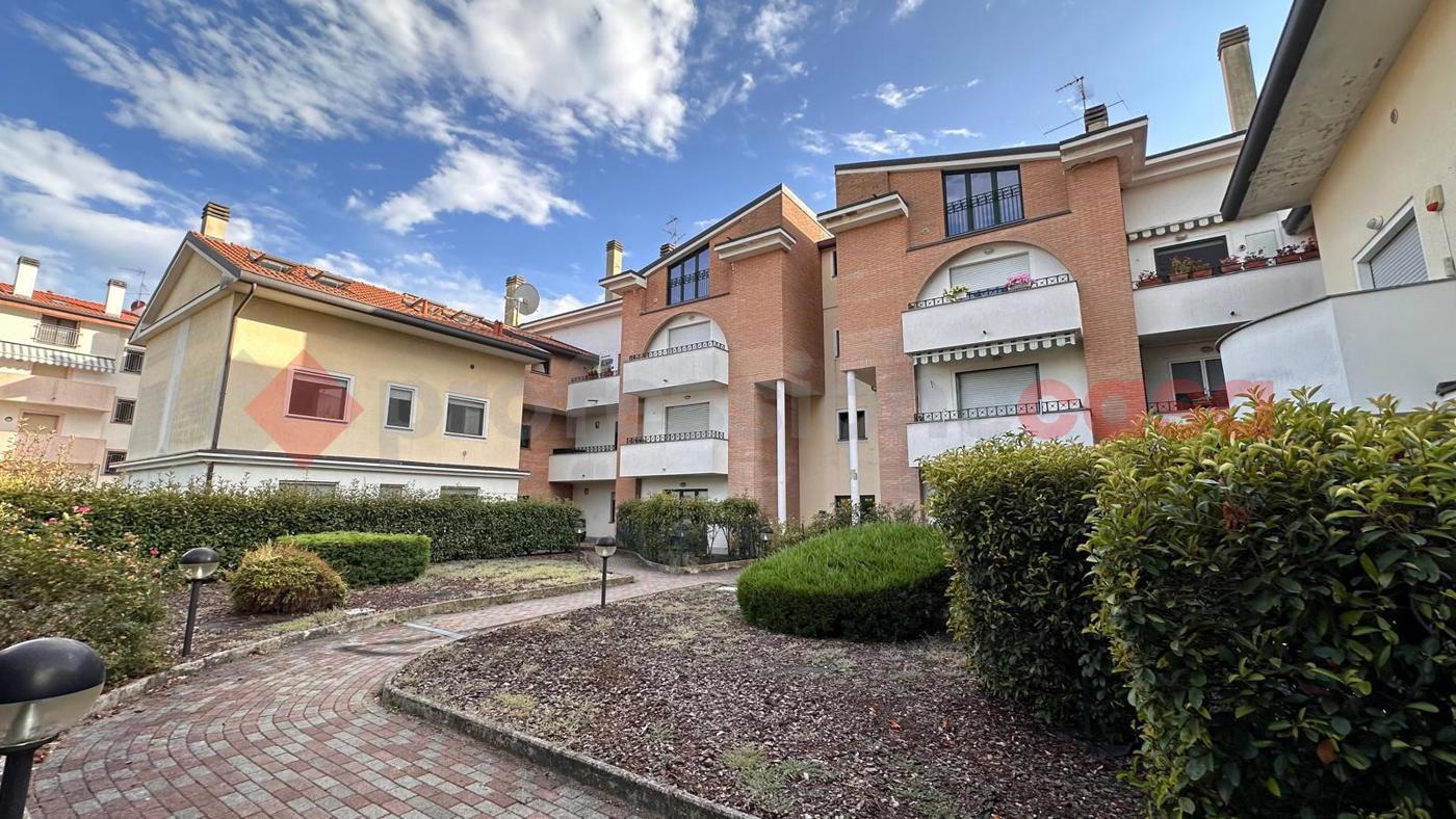 Quadrilocale in vendita a Cerro Maggiore