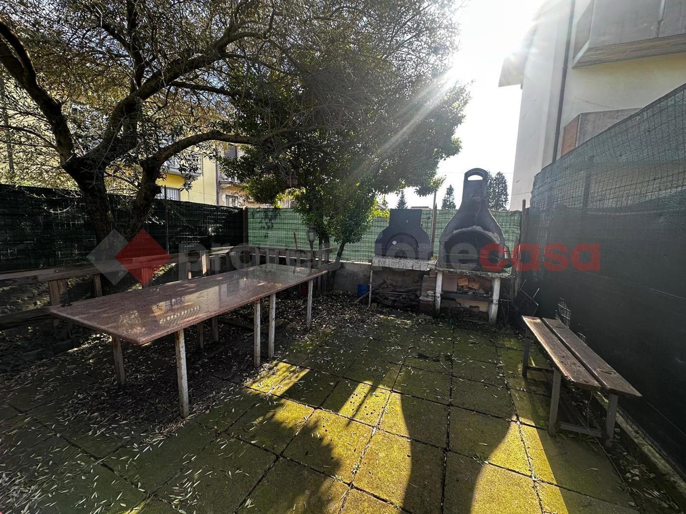 Trilocale con giardino a Rescaldina