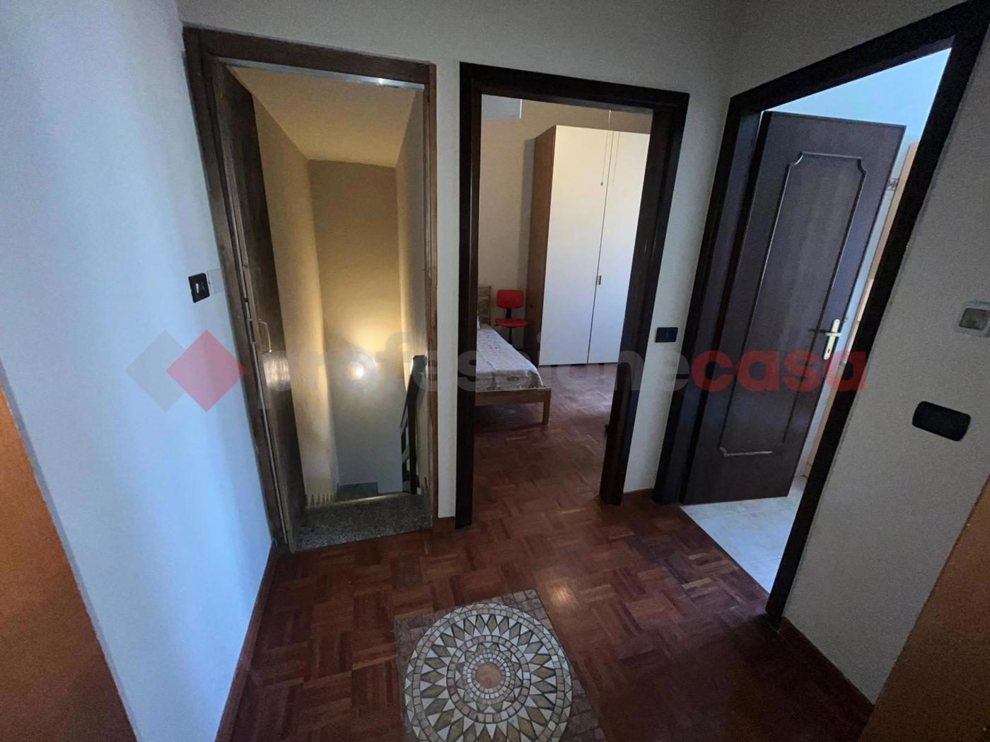 Trilocale con giardino a Rescaldina