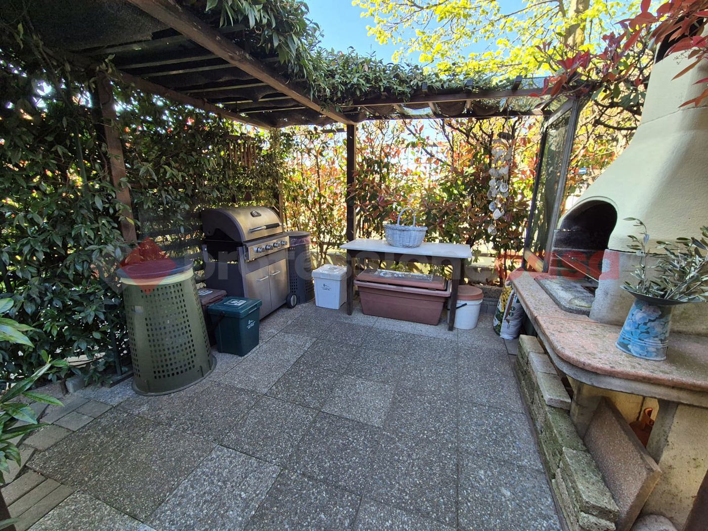 Villa Bifamiliare con giardino a Canegrate