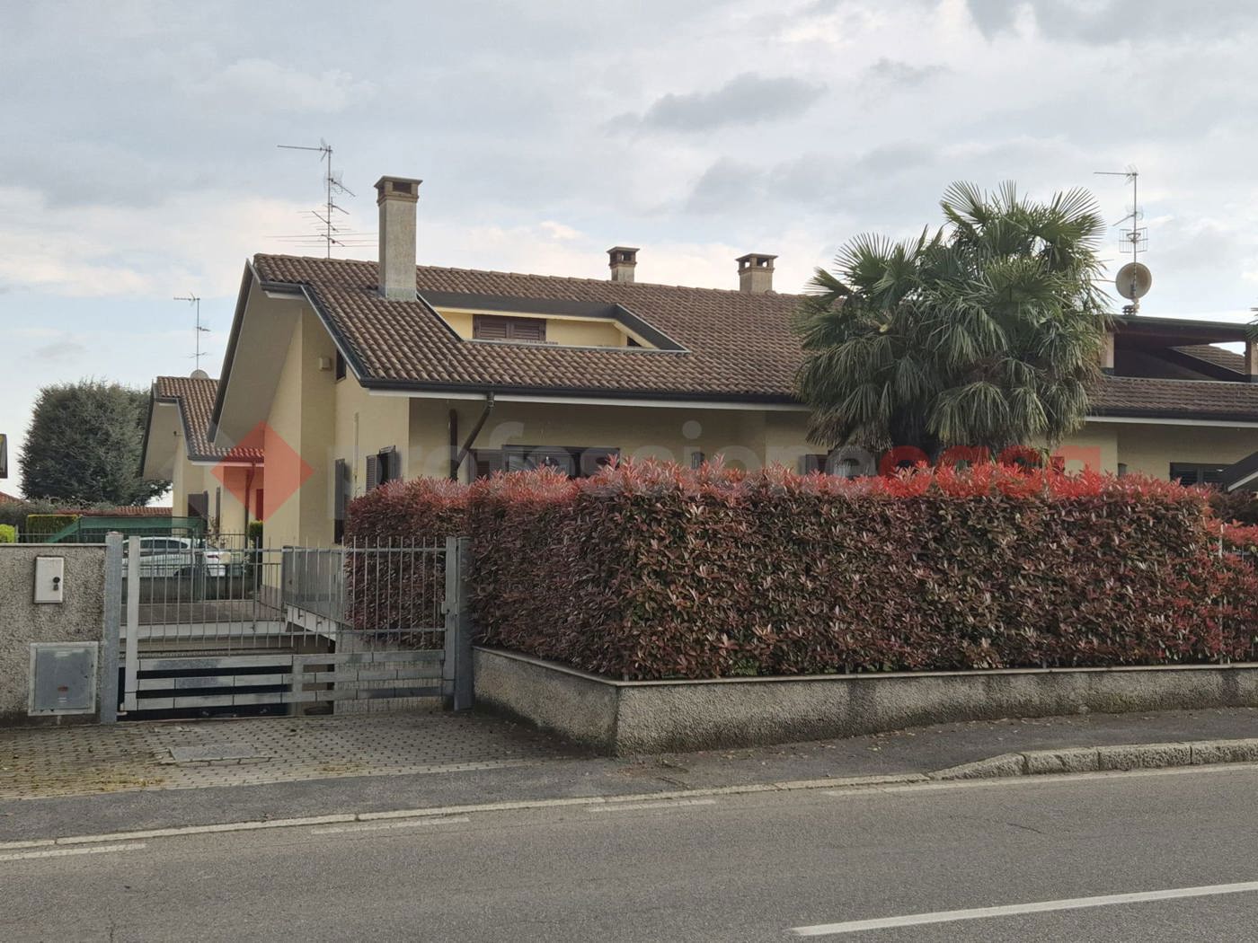 Villa Bifamiliare con giardino a Cerro Maggiore