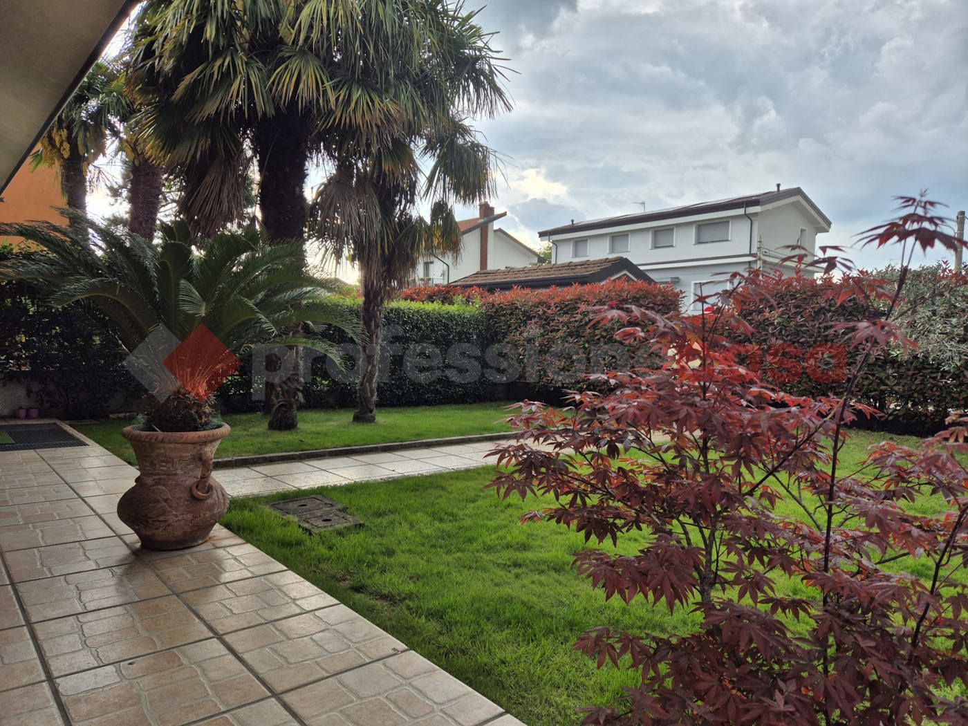 Villa Bifamiliare con giardino a Cerro Maggiore