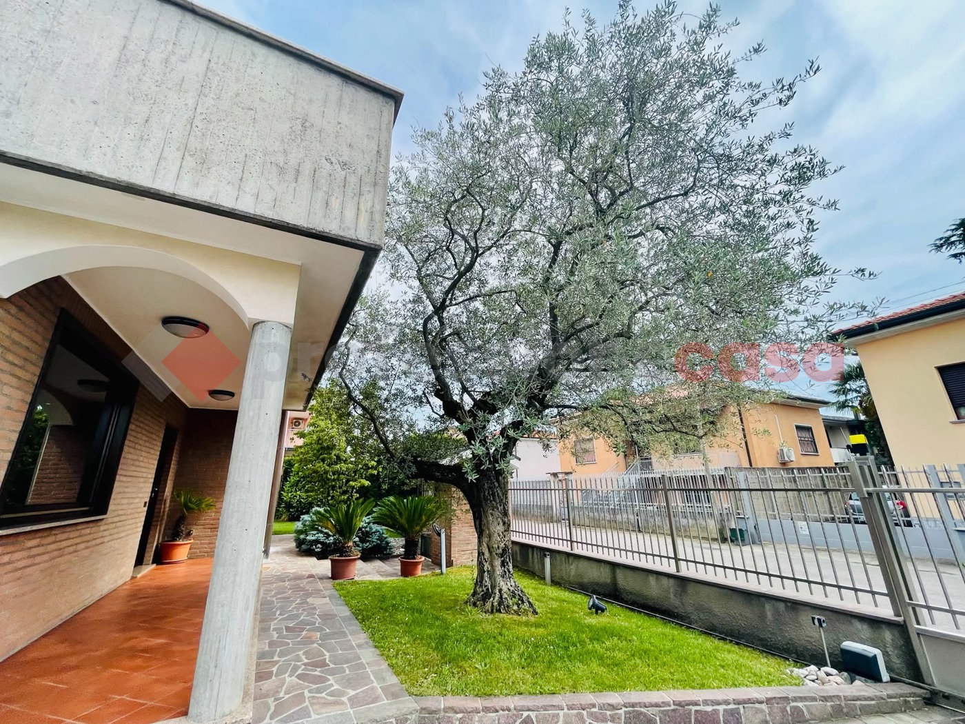 Villa in vendita a Canegrate