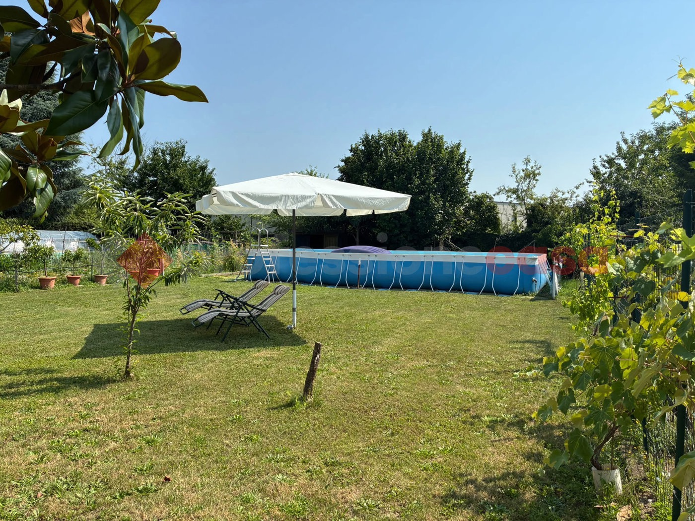 Quadrilocale con giardino a Canegrate