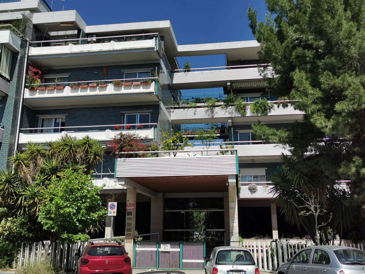 Box/Garage 15mq in vendita a Foggia