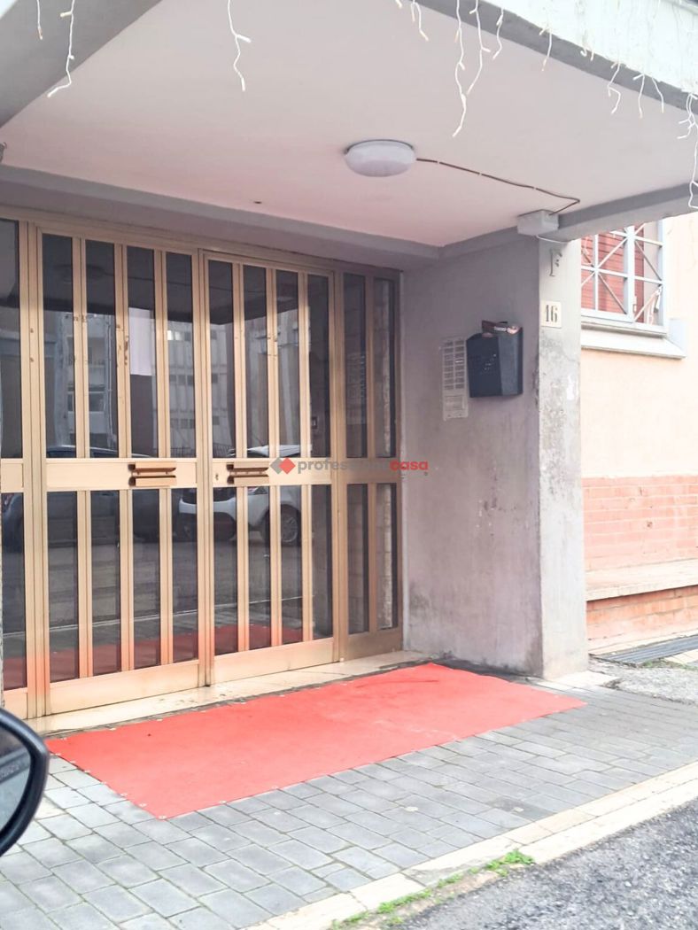 Quadrilocale da ristrutturare a Foggia