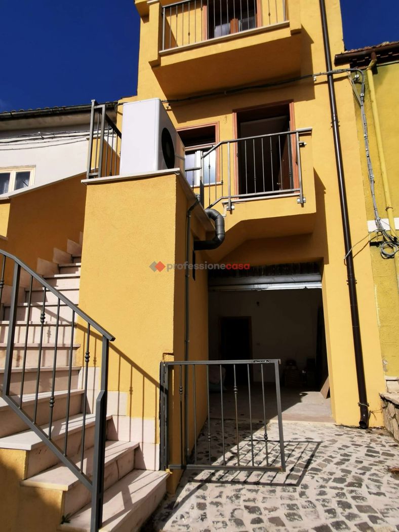 Casa indipendente in vendita a Faeto