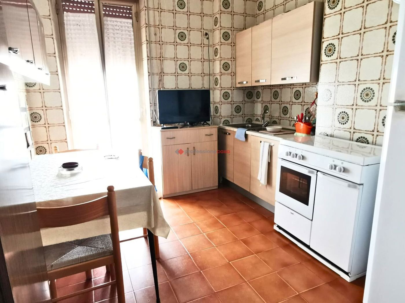 Trilocale arredato in affitto a Foggia