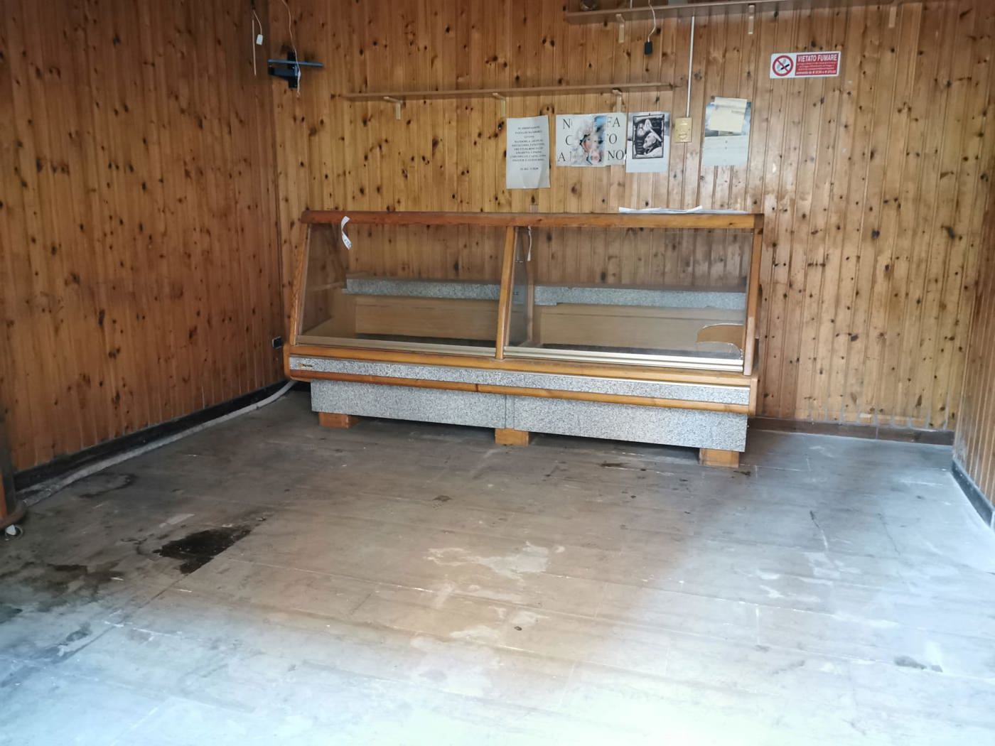 Negozio in vendita a Foggia