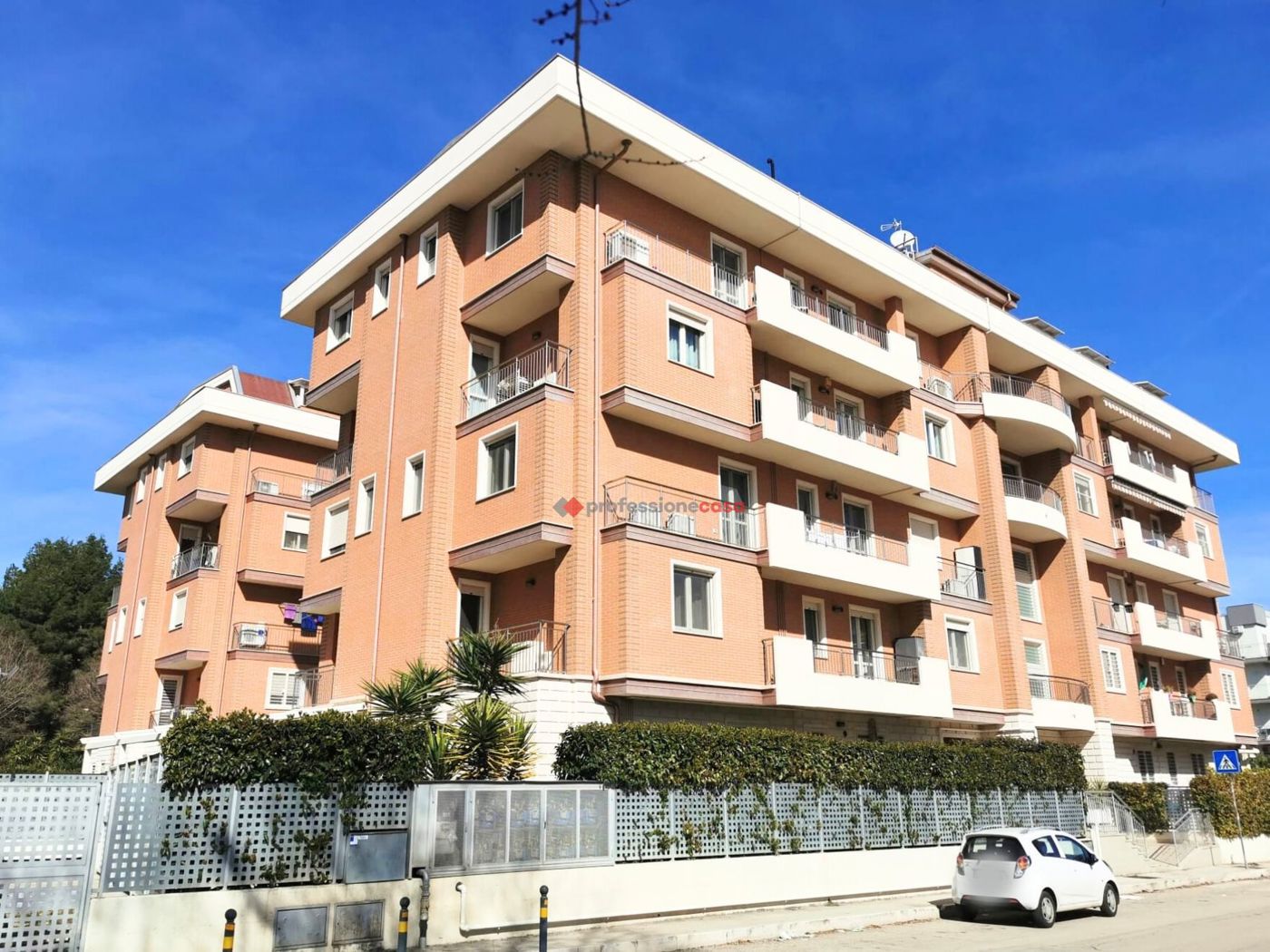 Trilocale nuovo a Foggia