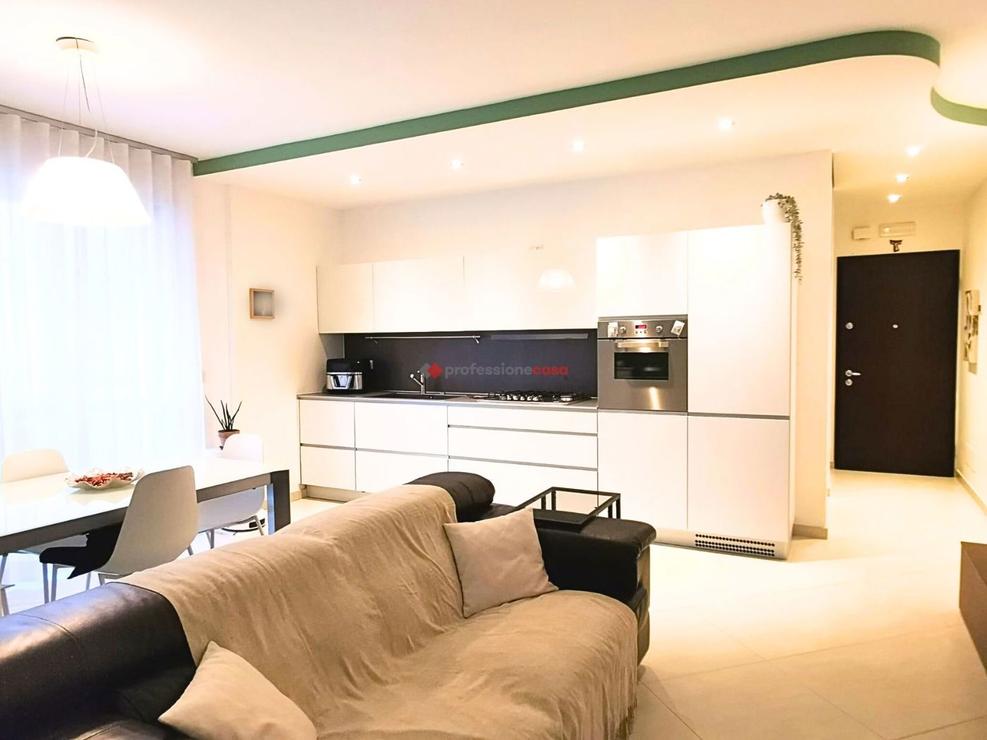 Trilocale nuovo a Foggia