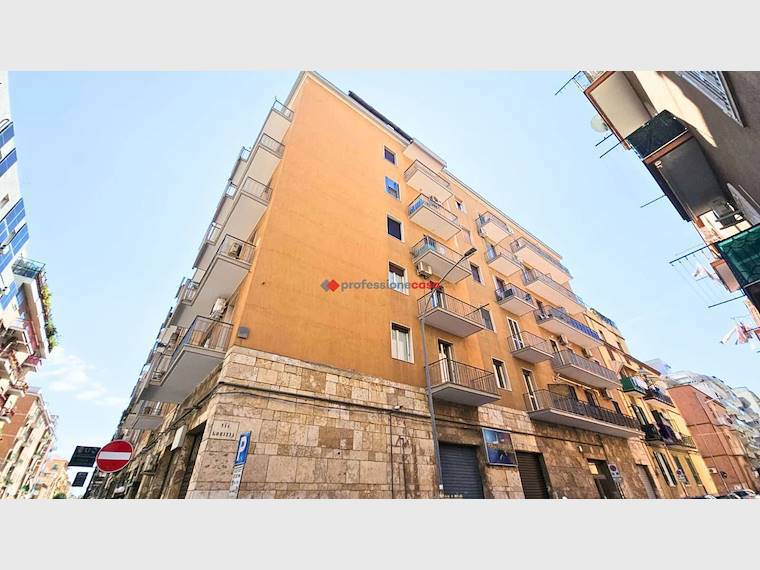 Trilocale da ristrutturare a Foggia