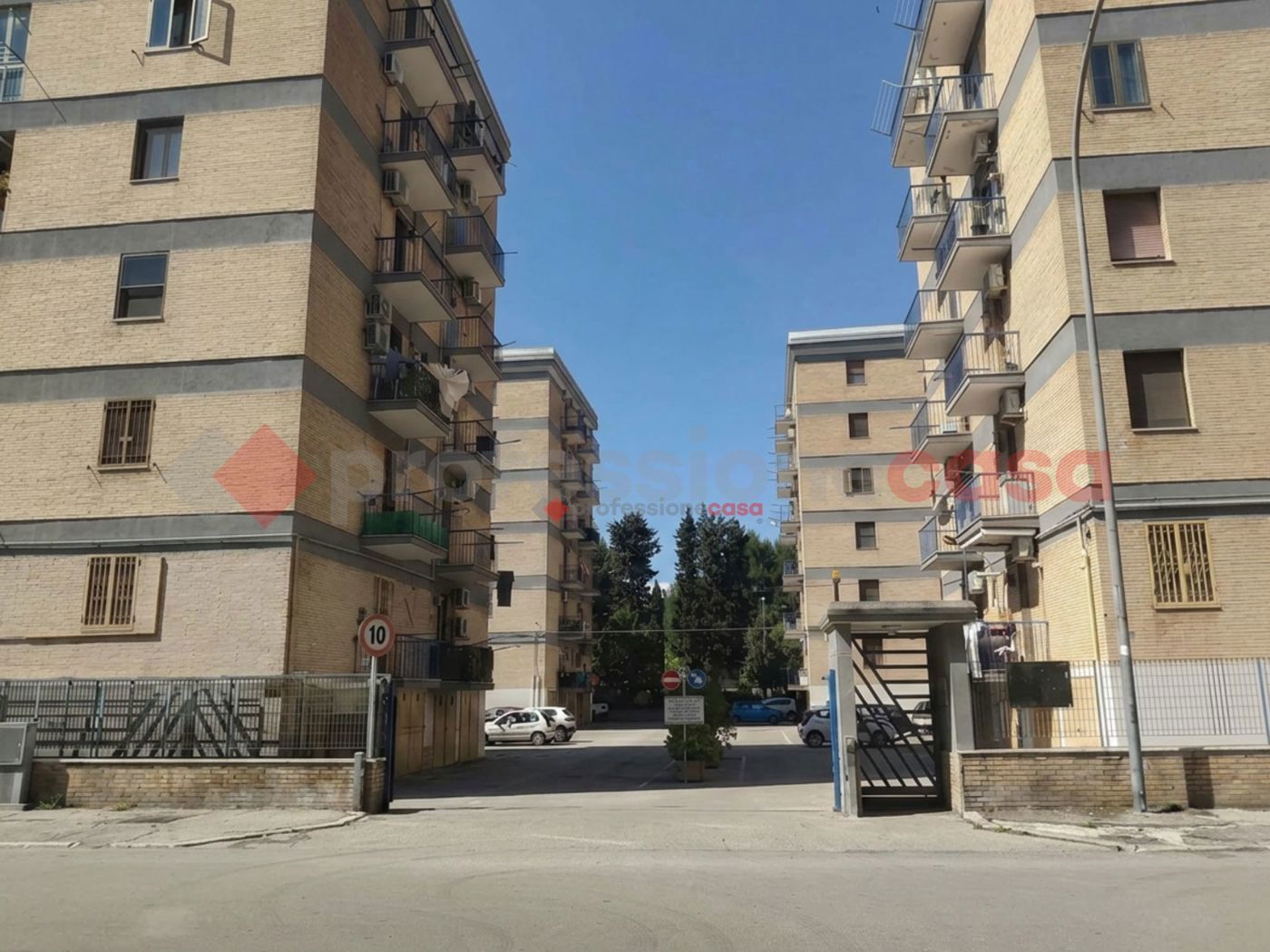 Trilocale da ristrutturare a Foggia