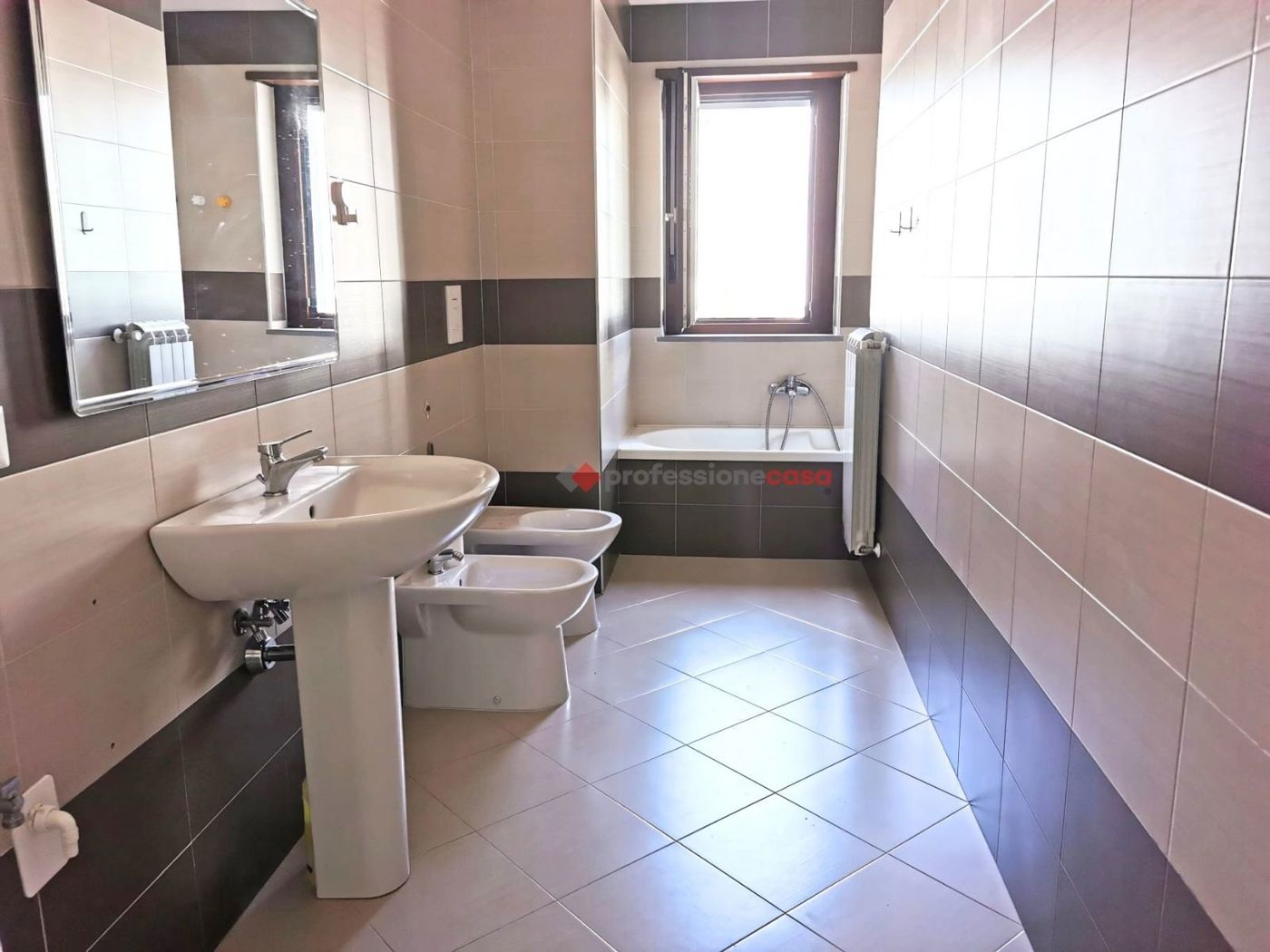 Trilocale nuovo a Foggia