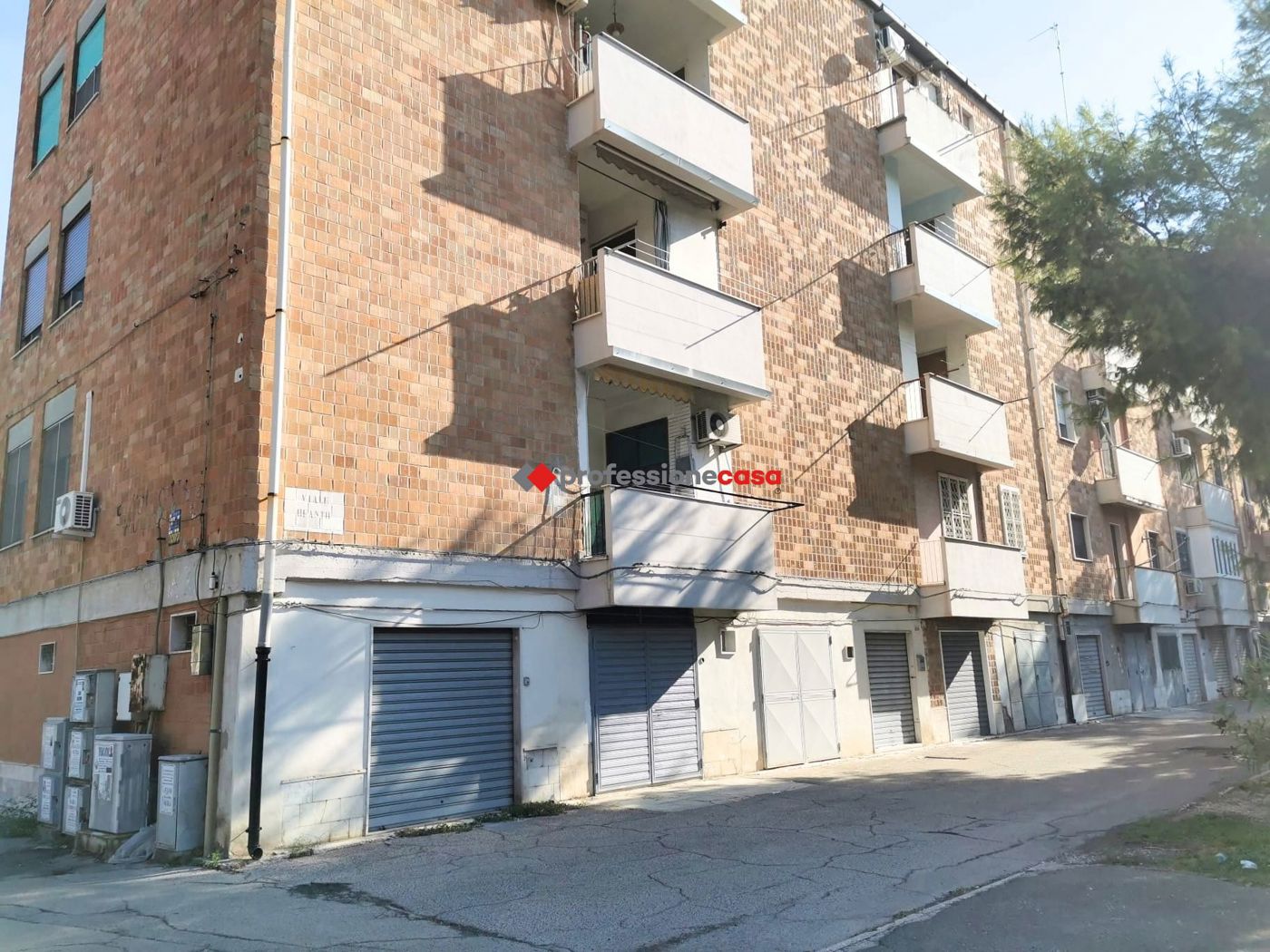 Box/Garage 15mq in vendita a Foggia