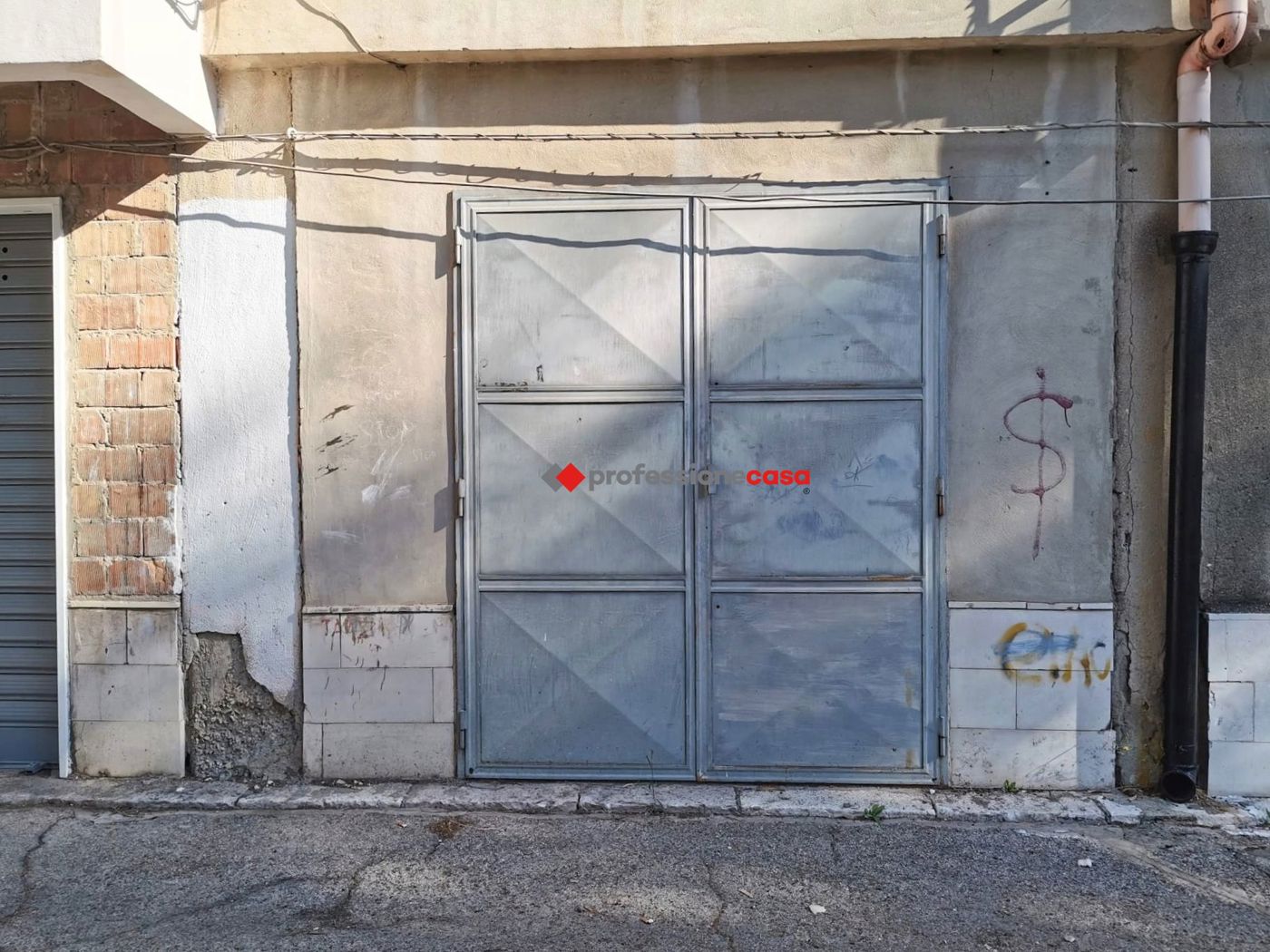 Box/Garage 15mq in vendita a Foggia