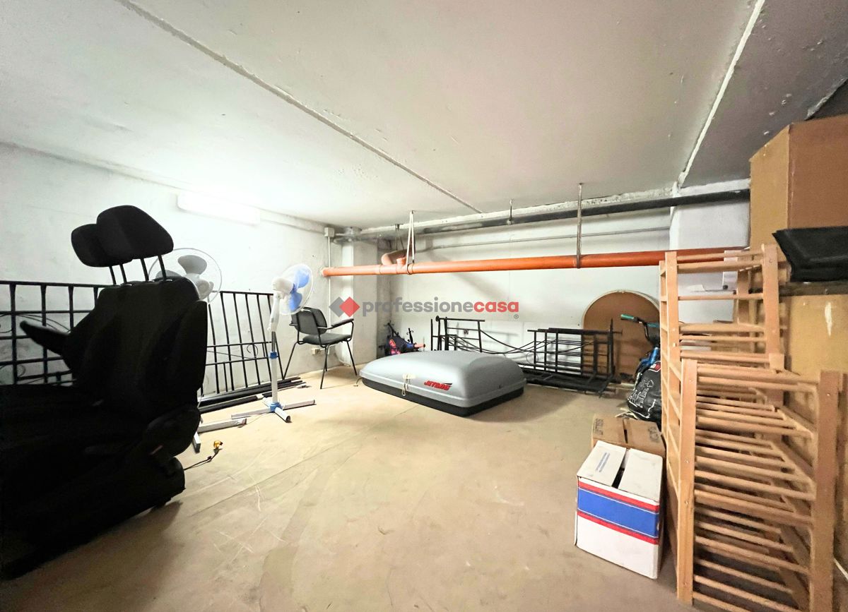 Box/Garage 61mq in vendita a Foggia