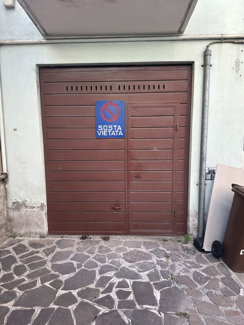 Box/Garage 21mq in vendita a Milano