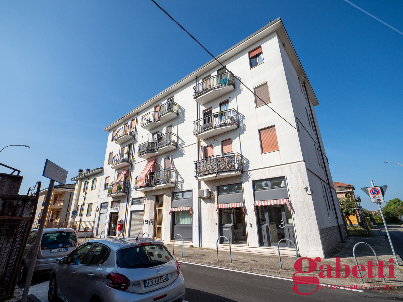 Bilocale da ristrutturare a Peschiera Borromeo