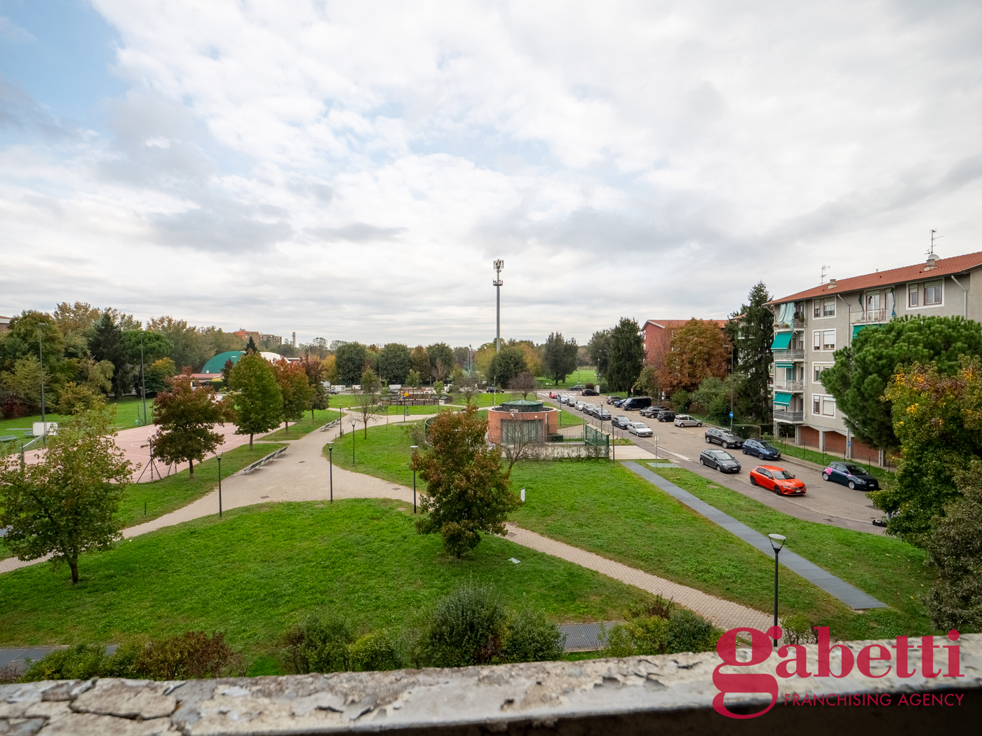 Trilocale da ristrutturare a Milano