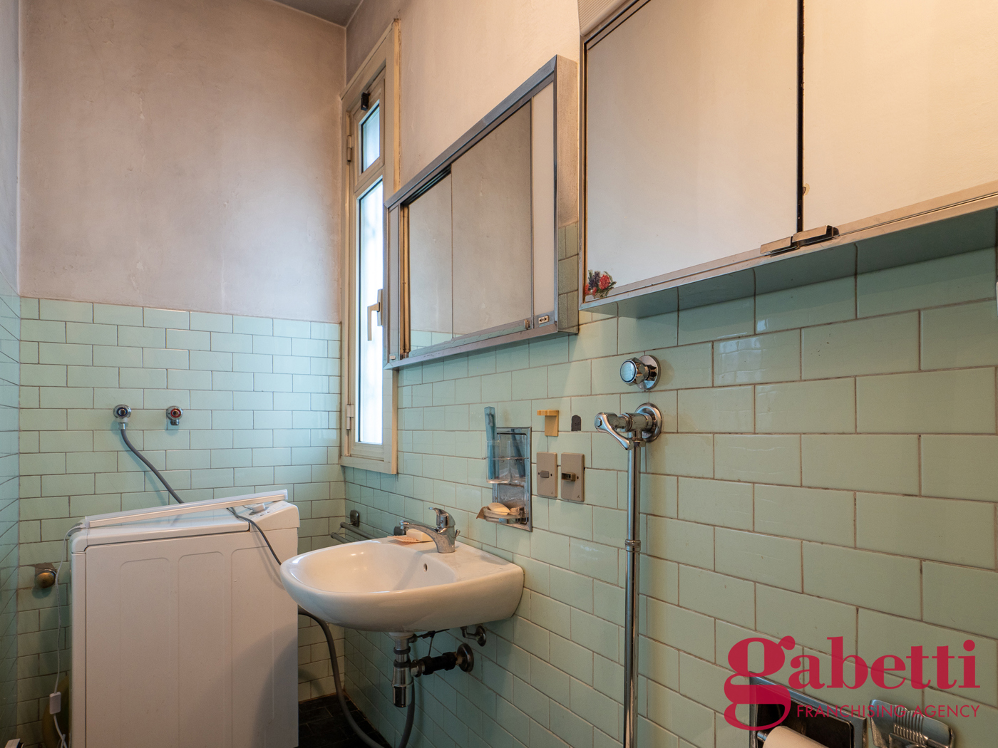 Trilocale da ristrutturare a Milano