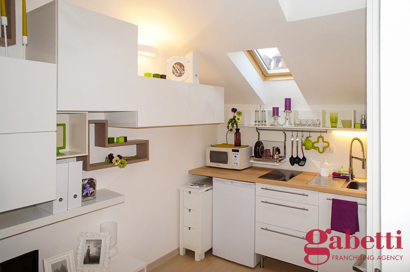 Monolocale arredato in affitto a Milano