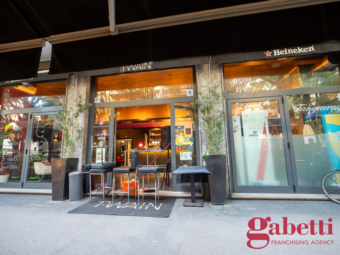 Attivit commerciale in vendita a Milano