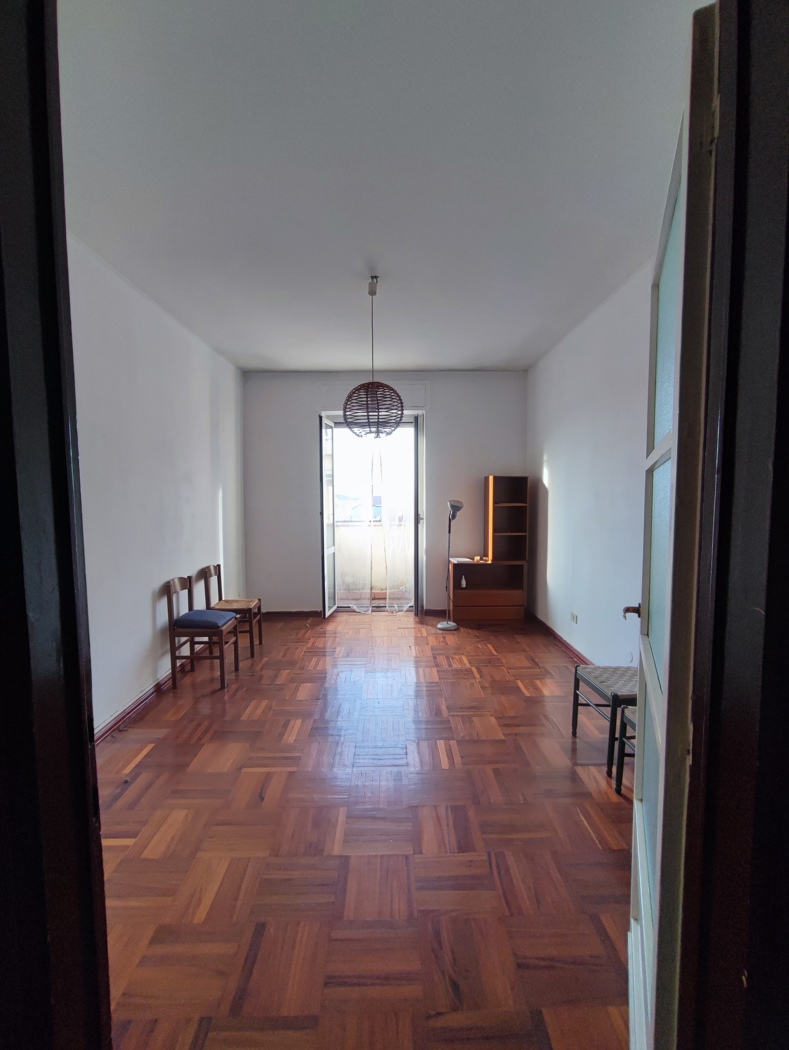 Bilocale da ristrutturare a Milano