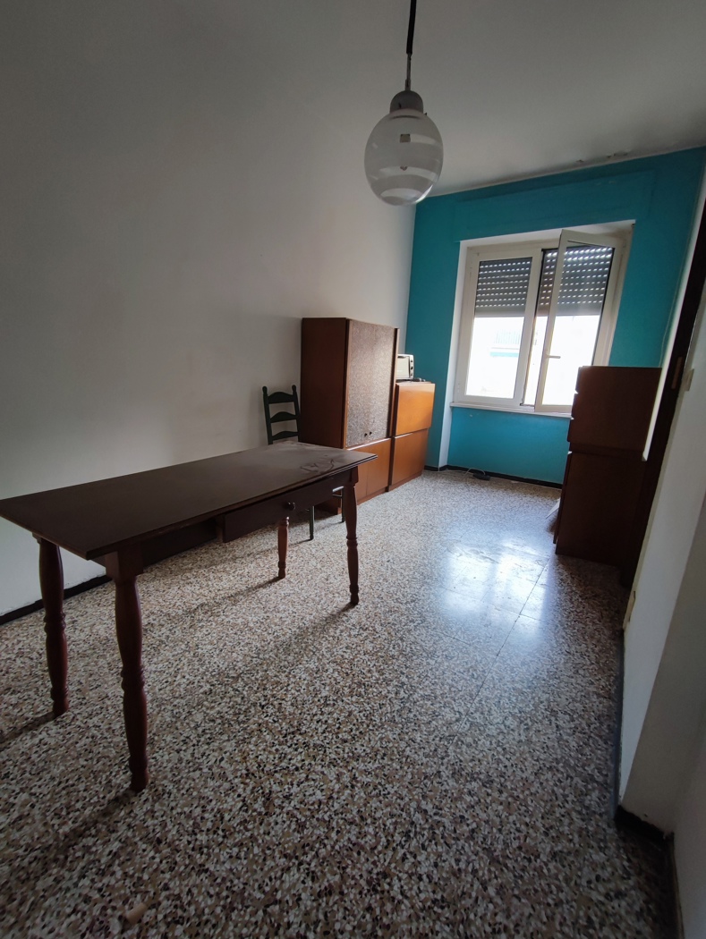 Bilocale da ristrutturare a Milano