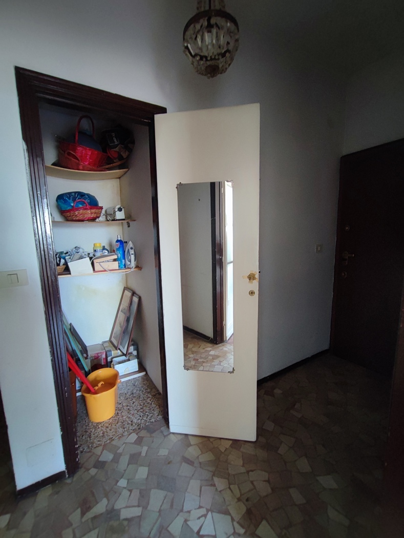 Bilocale da ristrutturare a Milano