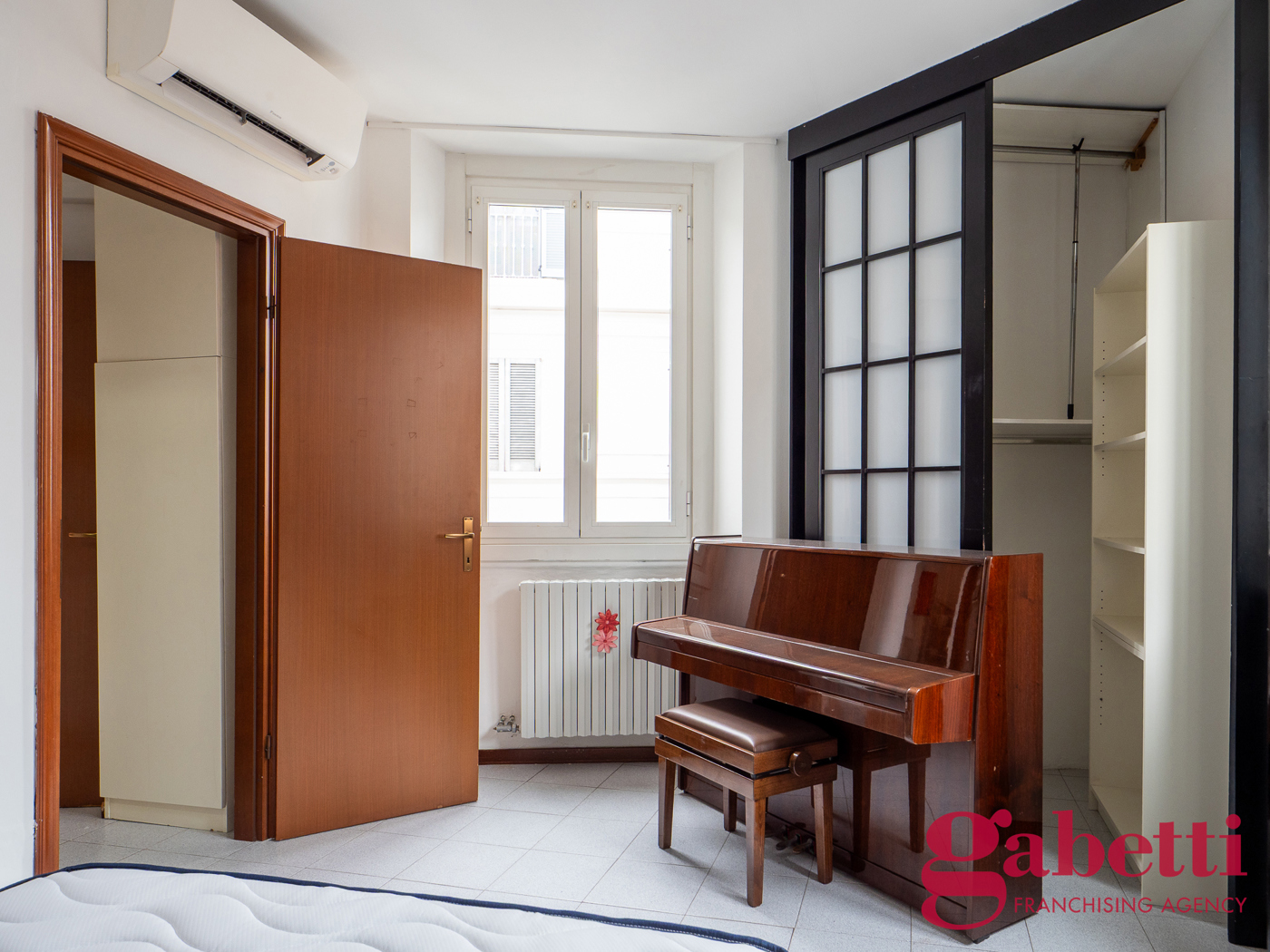 Bilocale arredato in affitto a Milano