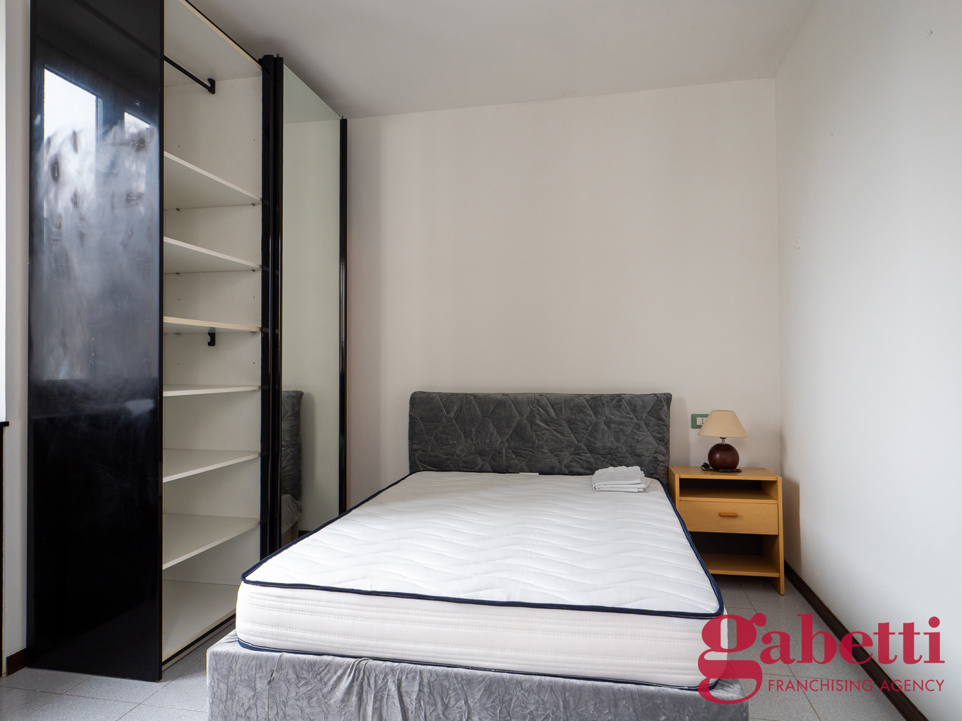 Bilocale arredato in affitto a Milano