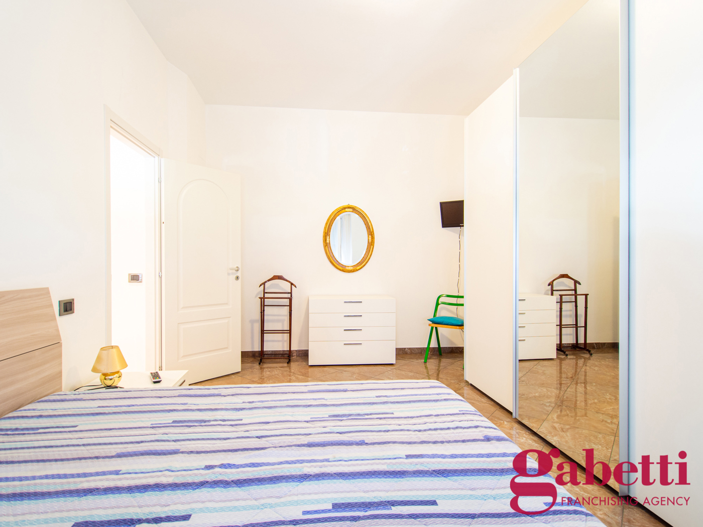 Bilocale arredato in affitto a Milano