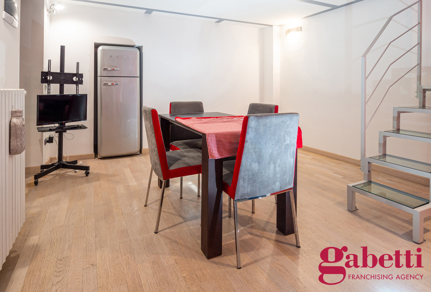 Loft arredato in affitto a Milano