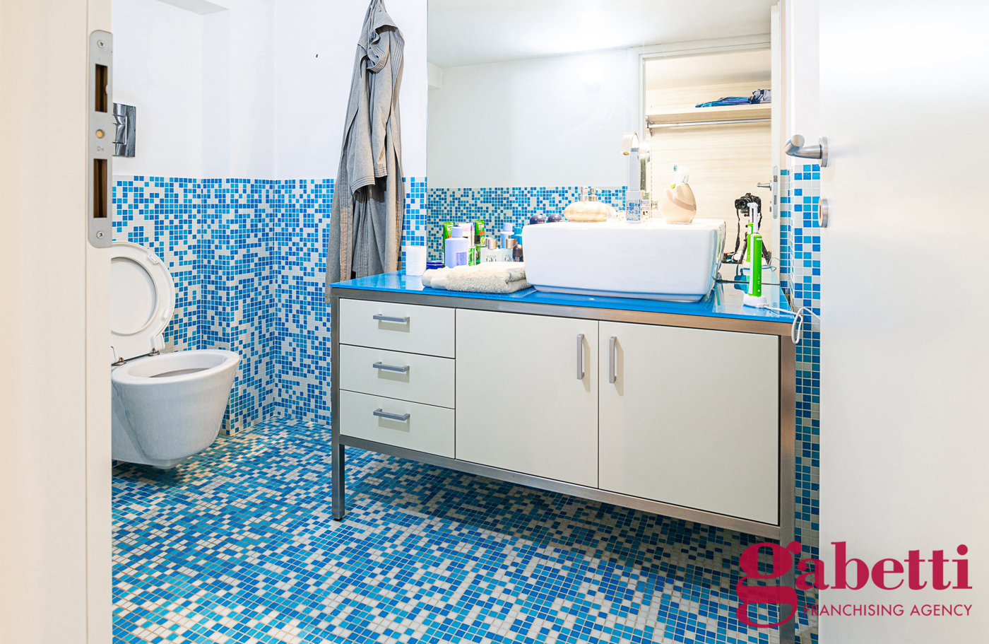 Loft arredato in affitto a Milano