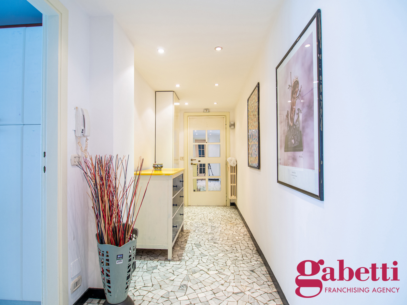 Bilocale arredato in affitto a Milano