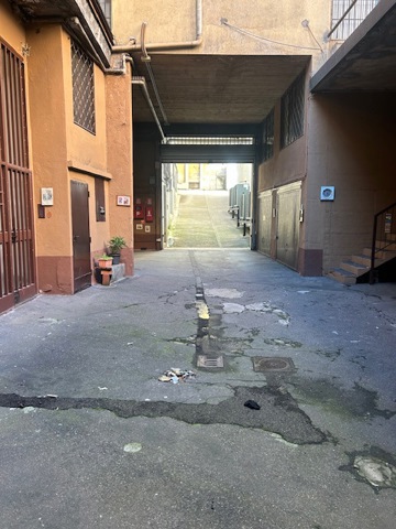 Box/Garage 33mq in vendita a Milano