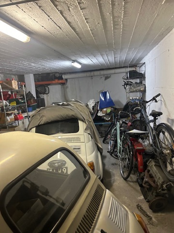 Box/Garage 33mq in vendita a Milano