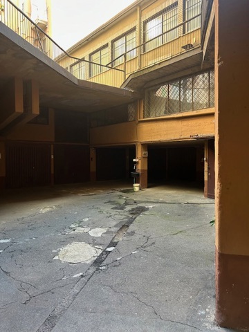 Box/Garage 33mq in vendita a Milano