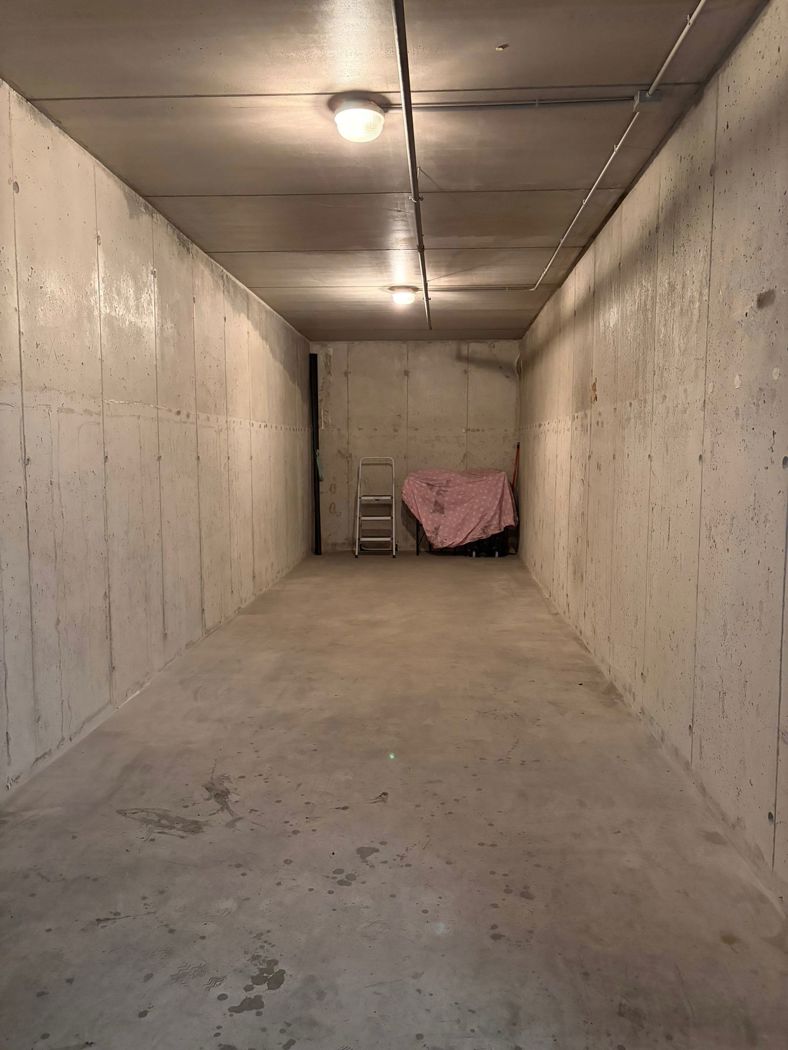 Box/Garage 26mq in vendita a Milano