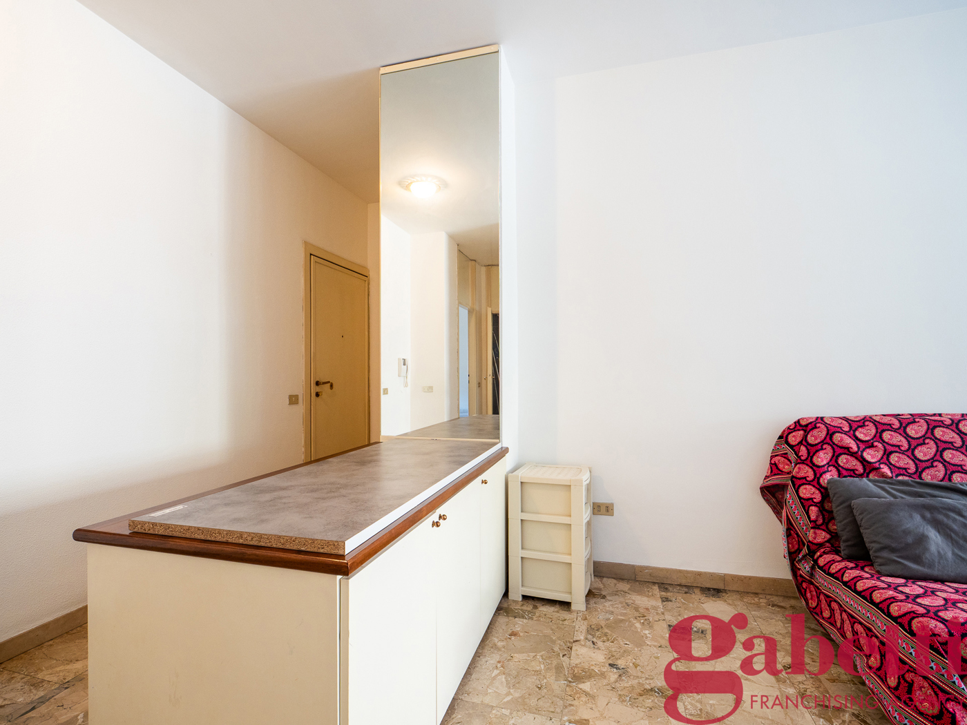Trilocale da ristrutturare a Milano