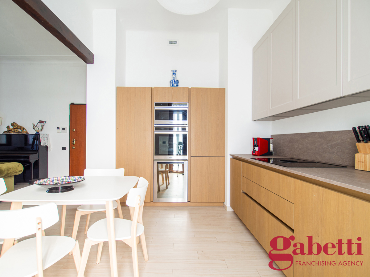 Casa indipendente in vendita a Cinisello Balsamo