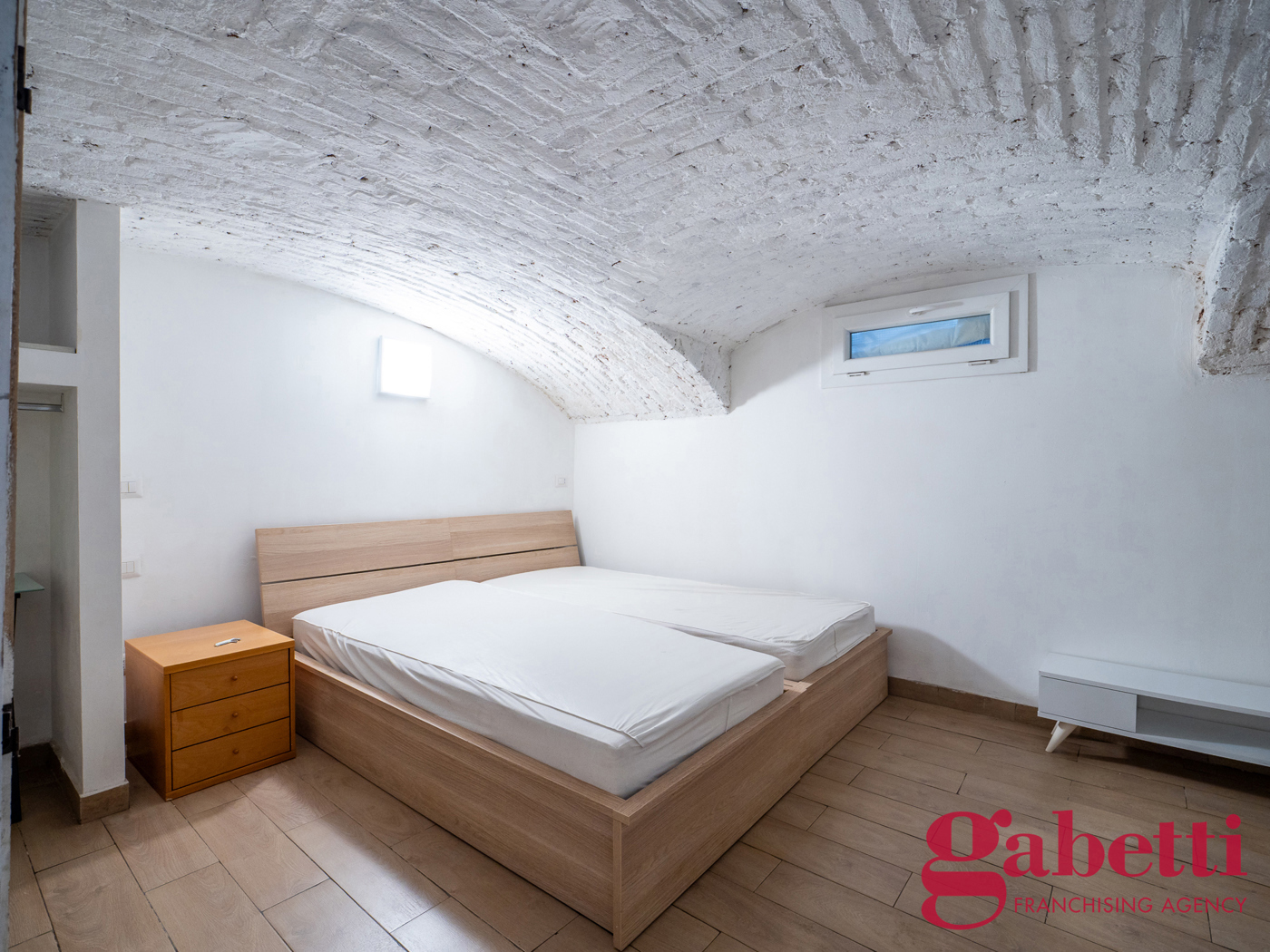 Loft arredato in affitto a Milano