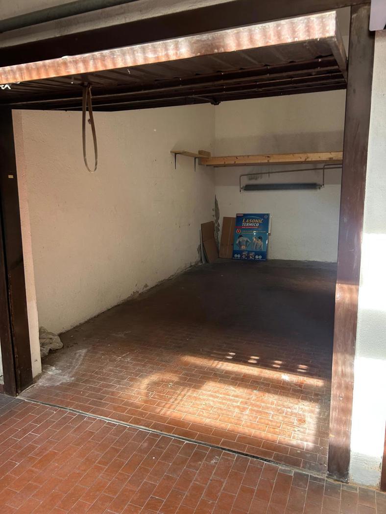 Box/Garage 14mq in vendita a Milano