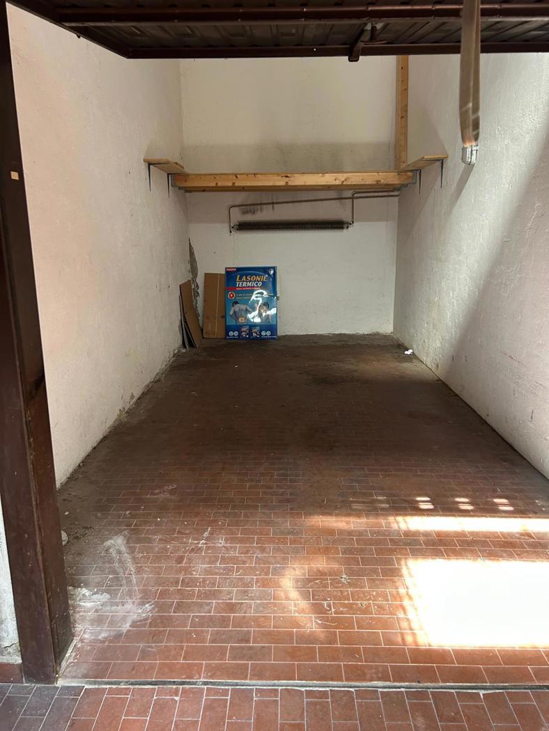 Box/Garage 14mq in vendita a Milano