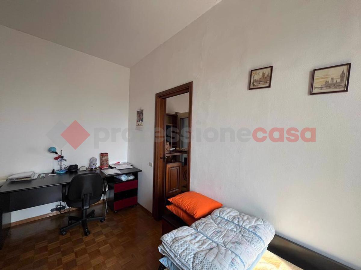 Trilocale arredato in affitto a Lainate